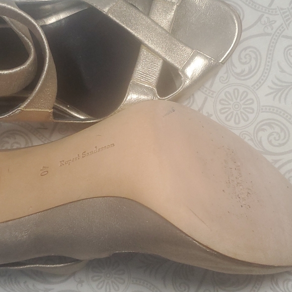 Gold stylish pumps EU40 - Picture 4 of 4